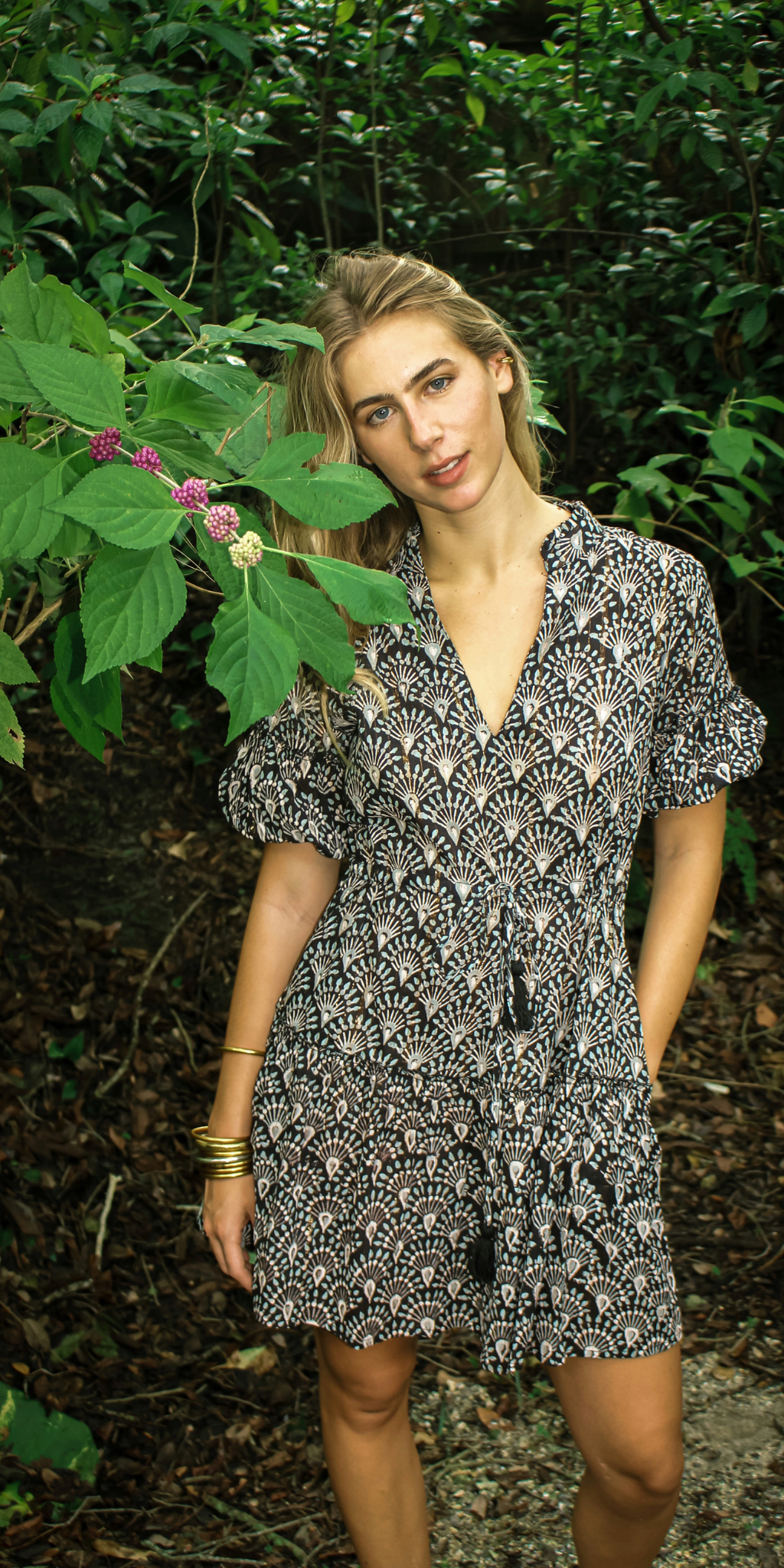 Black Peacock Short Mao Dress