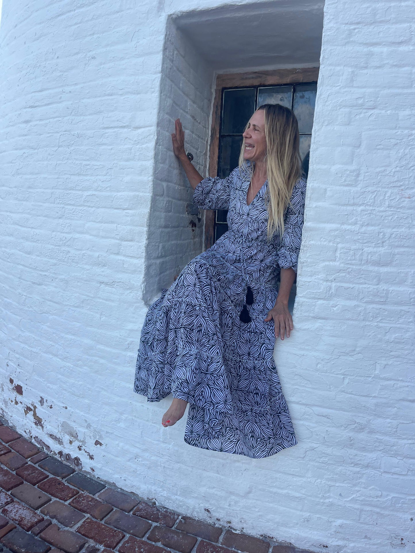 Wild Tides Long Mao Dress