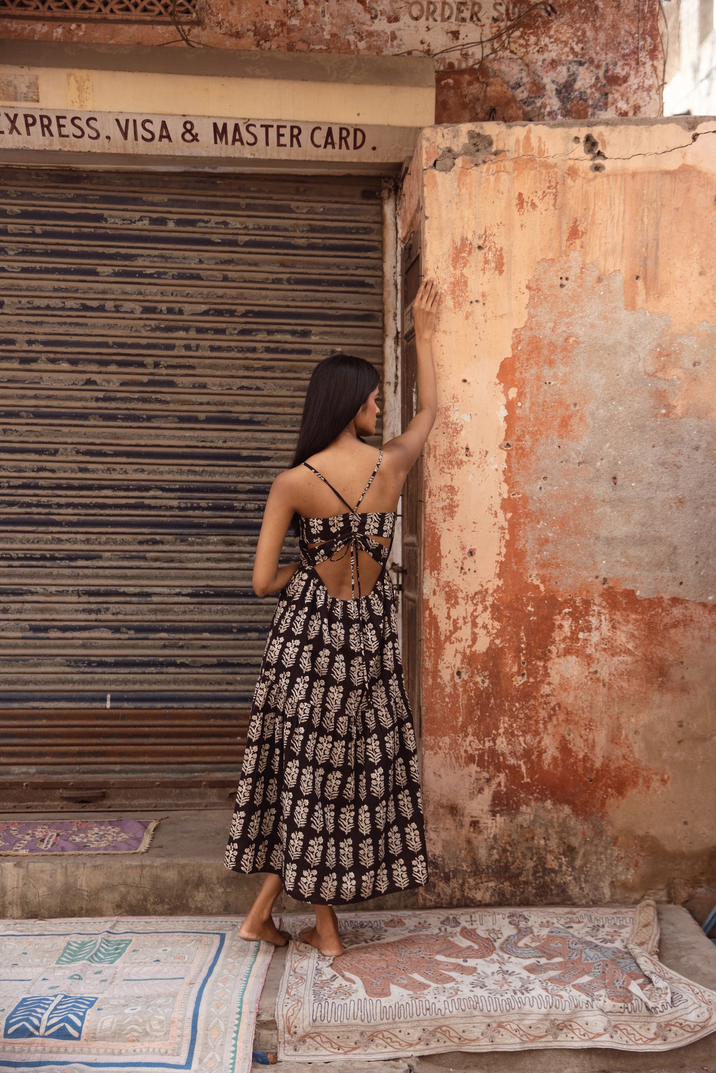 Black Supernova Twist Dress